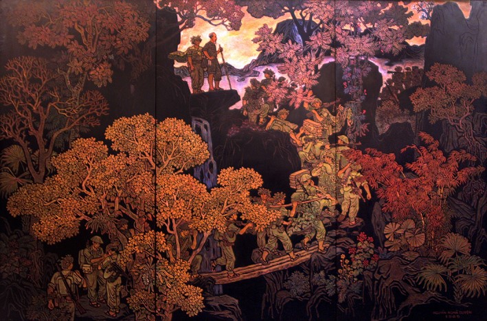 NGUYỄN NGHĨA DUYỆN - Bác Hồ đi chiến dịch, 122 x 183cm - sơn khắc 
